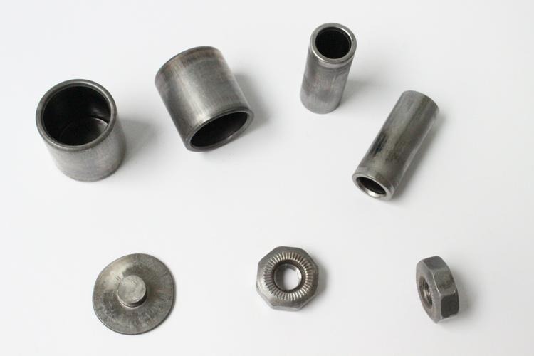 非標(biāo)緊固件與五金件冷鐓工藝 螺絲、螺母與汽配緊固件的制造與應(yīng)用